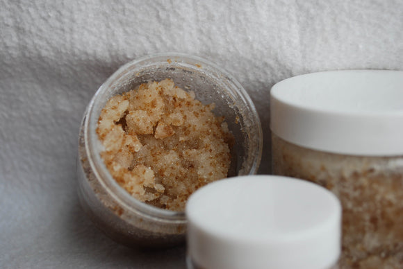 Warm Vanilla Scrub